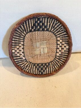 NEW Africa Woven Basket. Made by the Binga people of Zambia/Zimbabwe